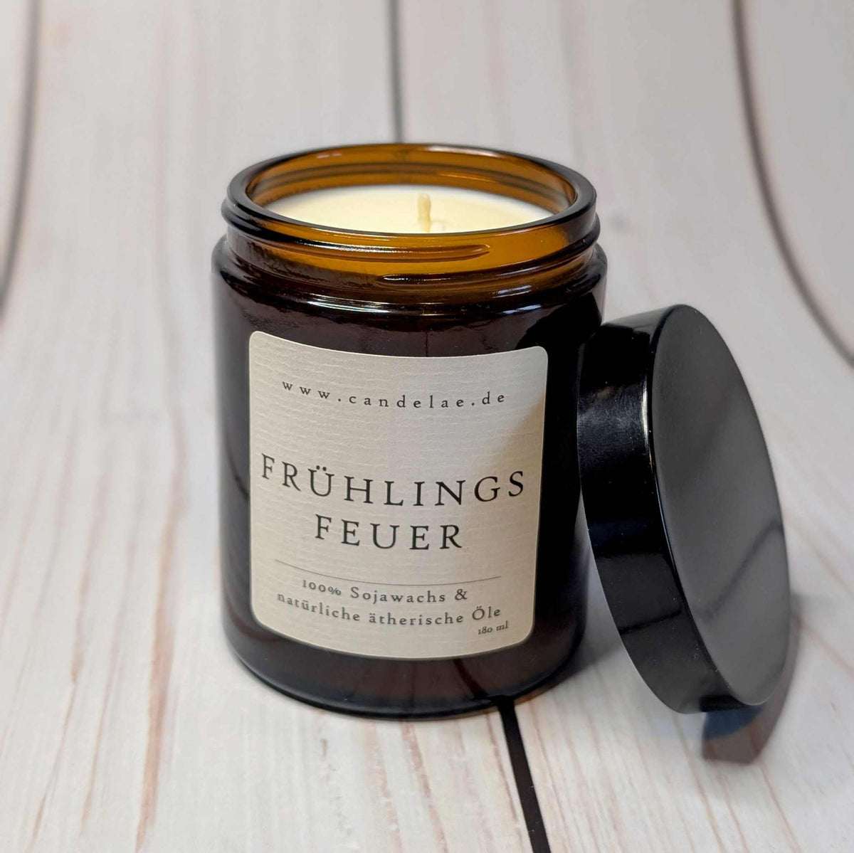 Frühlingsfeuer Garten Edition Duftkerze, weitere Ansicht
