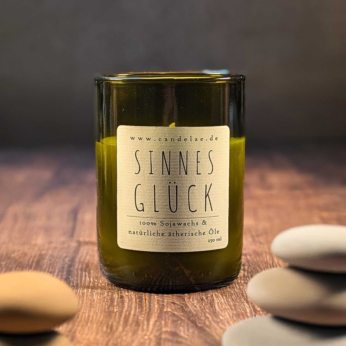 Sinnesglück Duftkerze mit Kardamom Grapefruit und Ylang Ylang