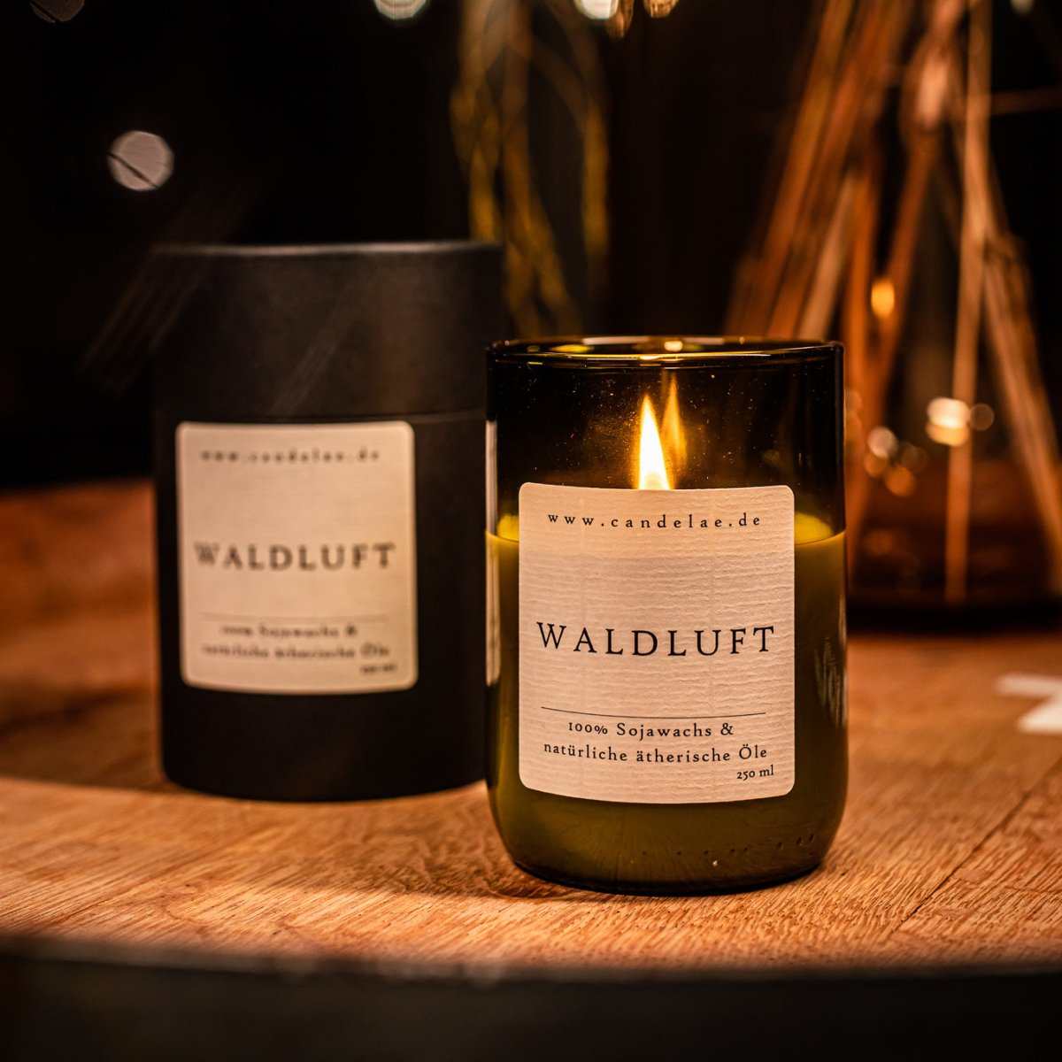 Waldluft Duftkerze aus Sojawachs mit waldigem Duftprofil